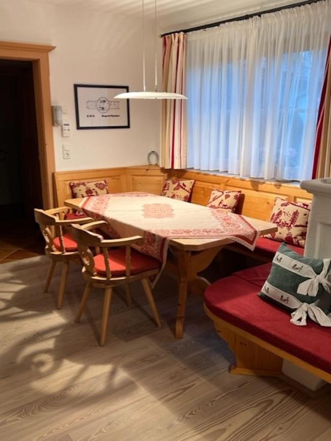 Berghaus Apartment เอลล์เมา ภายนอก รูปภาพ